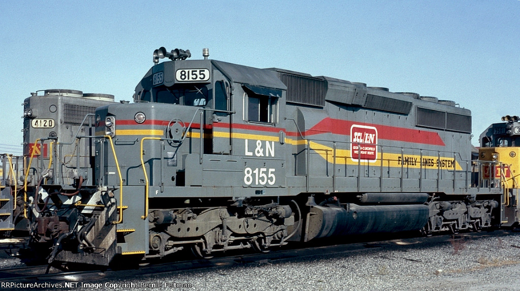 Louisville#& Nashville SD40-2 #8155, from the 30 units in order #816010, at the Tilford Yard Diesel Service Center 